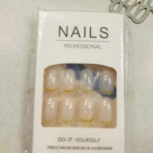 Foccna Press-On Nails